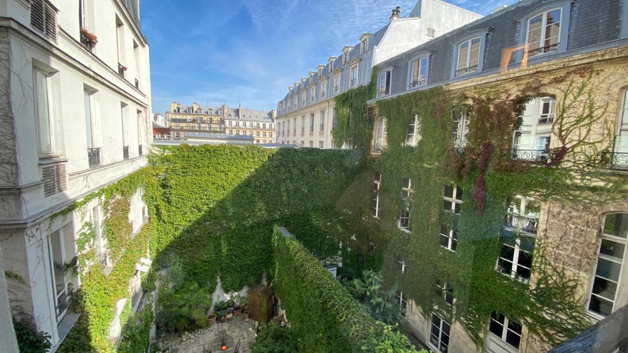 Appartement Bretagne 4 Places Parigi Esterno foto